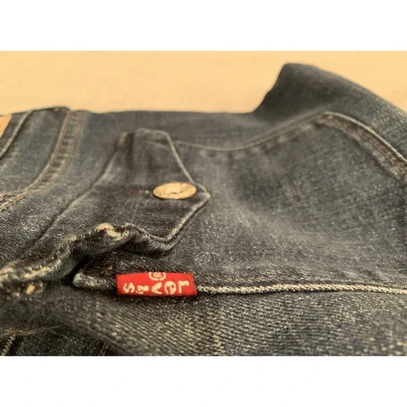 Levi's Jeans Women's Size 32 Dark Wash Denim Wide Leg - Picture 5 of 8